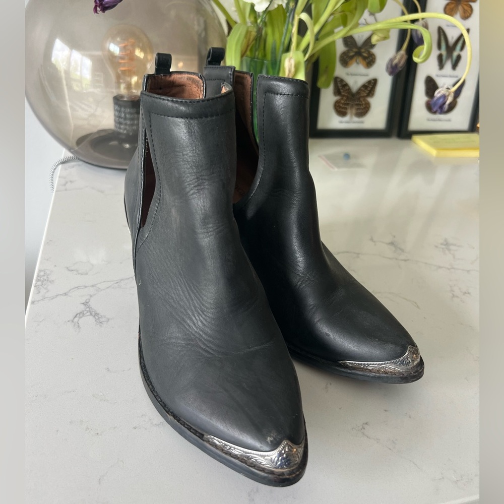 Jeffrey Campbell Cromwell Boots